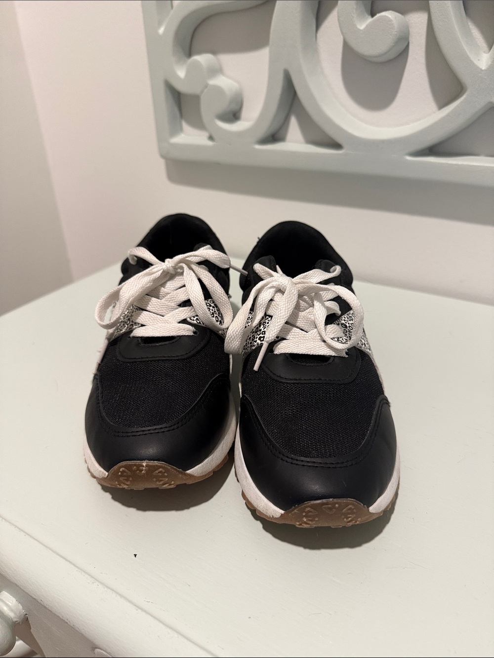 Rachel Zoe Black Sneakers with White Leopard Print Accent - Picture 2 of 5